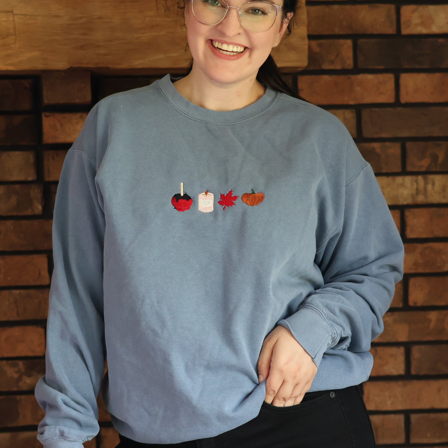 COMFORT COLORS Crewneck - ‘Fall Vibes’